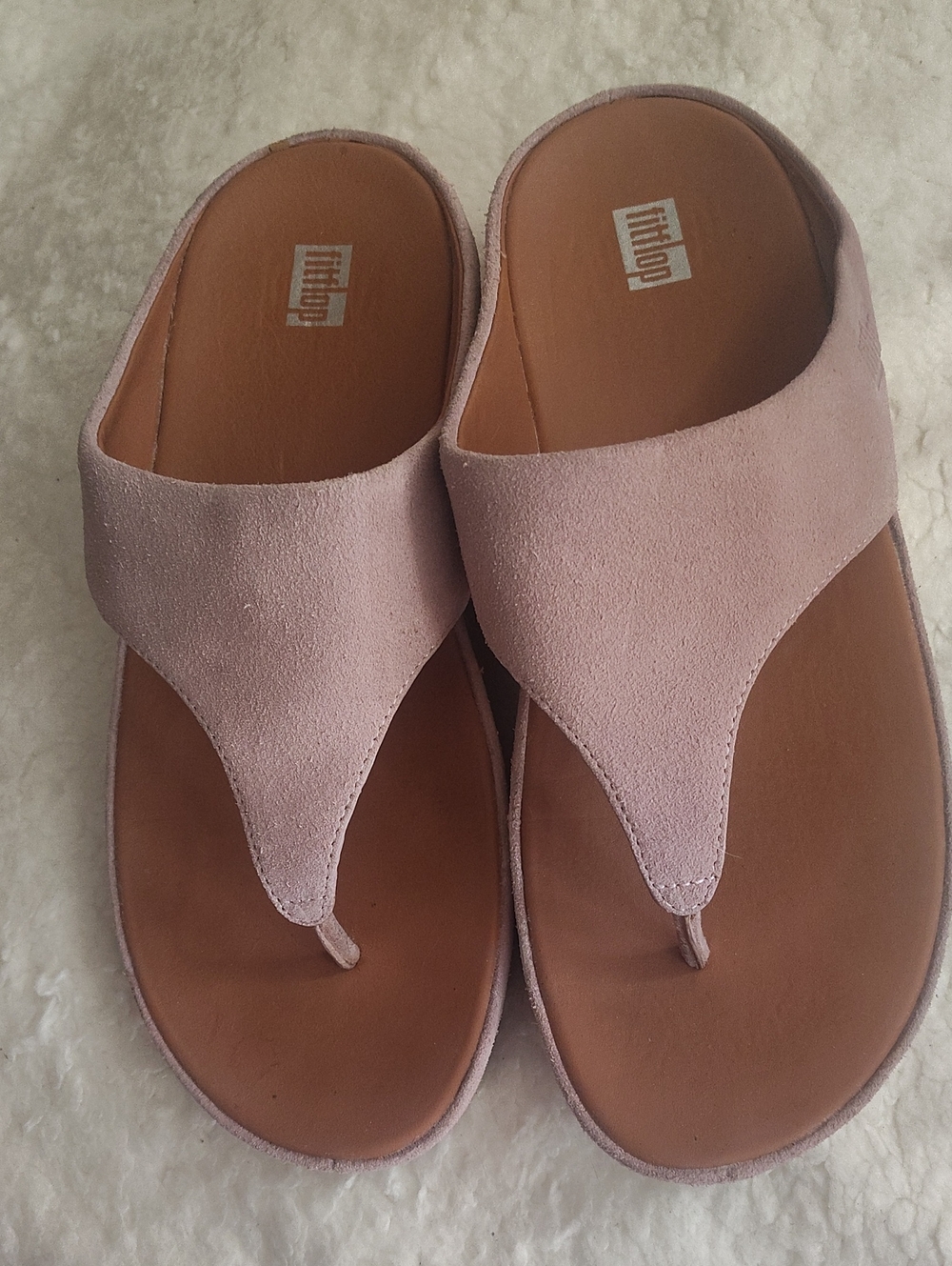 Fitflop Blush Pink Suede Thong Sandals for Women